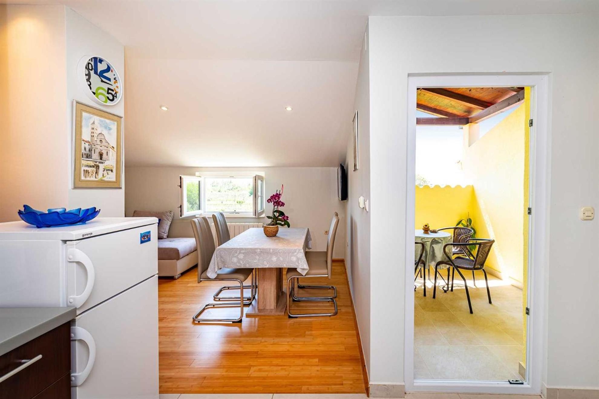 Apartment House Simoni With Pool, Zadar County Привлака Екстериор снимка