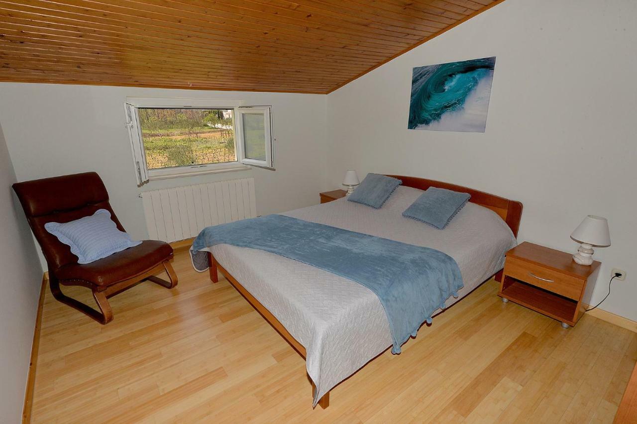 Apartment House Simoni With Pool, Zadar County Привлака Екстериор снимка