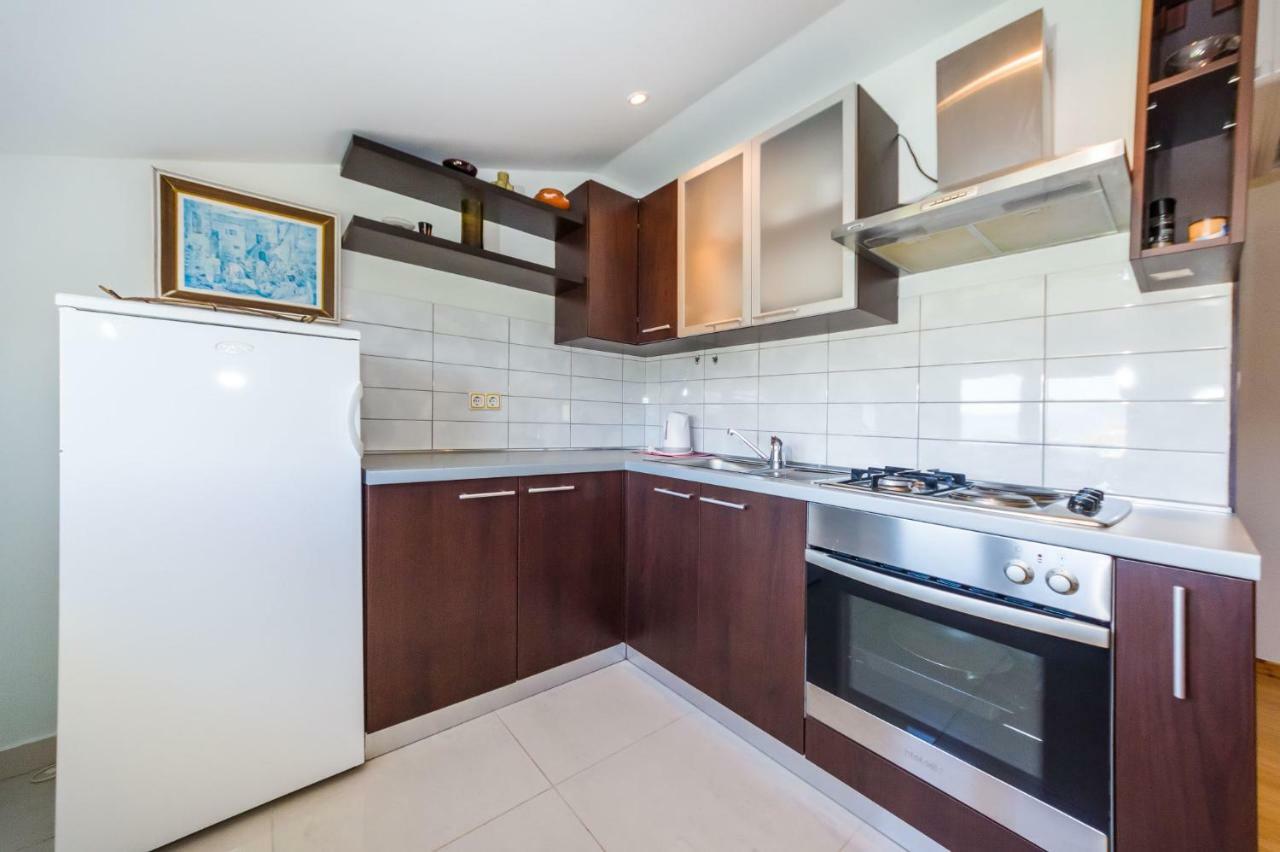 Apartment House Simoni With Pool, Zadar County Привлака Екстериор снимка